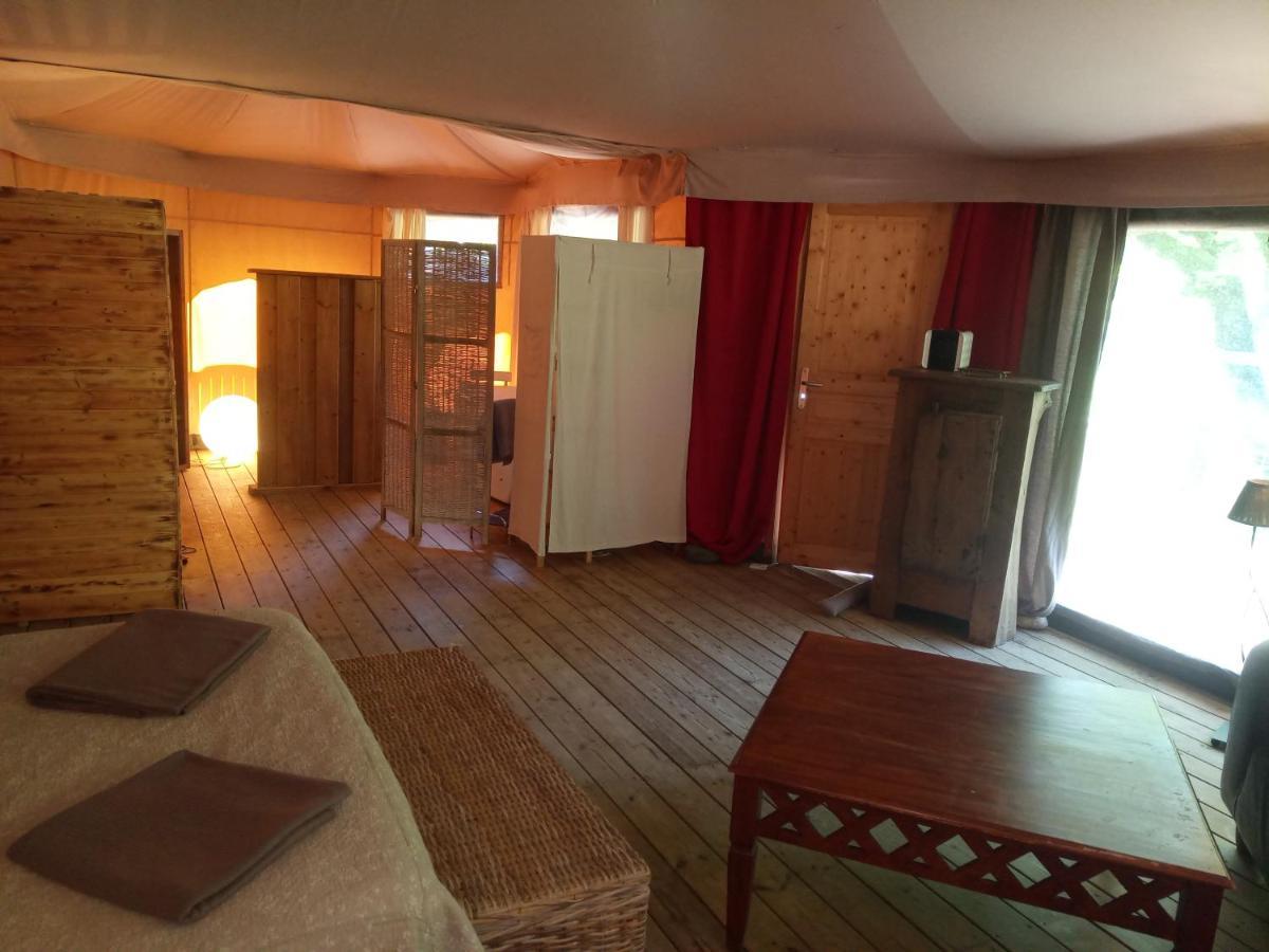 Vallon-Pont-dʼArc Prehistoric Lodge - Adult Only מראה חיצוני תמונה