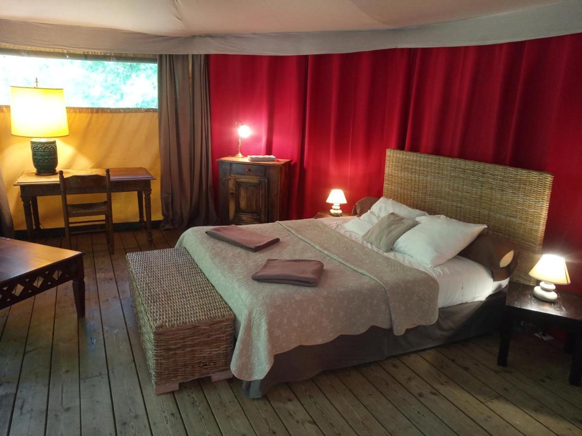 Vallon-Pont-dʼArc Prehistoric Lodge - Adult Only מראה חיצוני תמונה