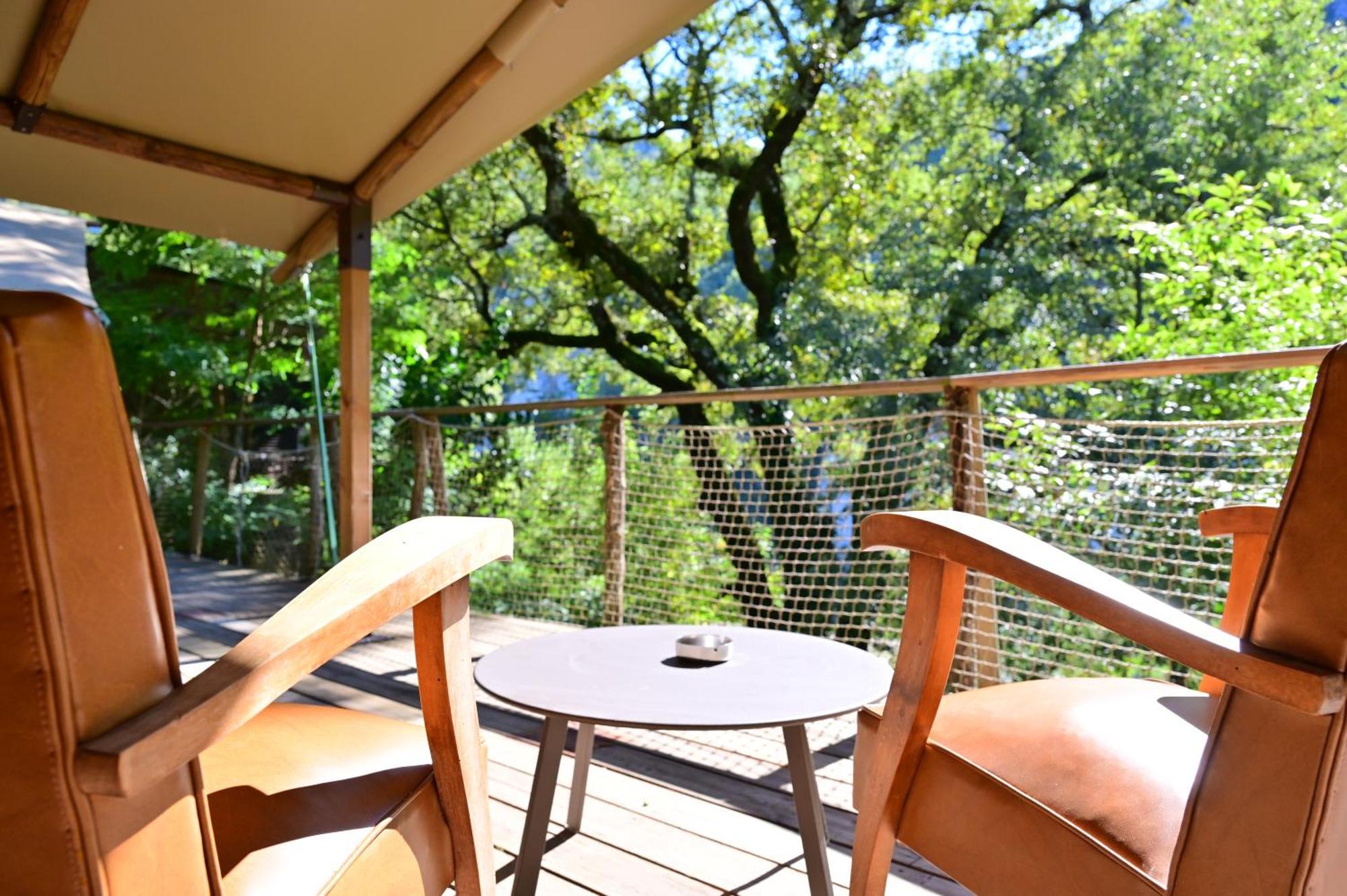Vallon-Pont-dʼArc Prehistoric Lodge - Adult Only מראה חיצוני תמונה