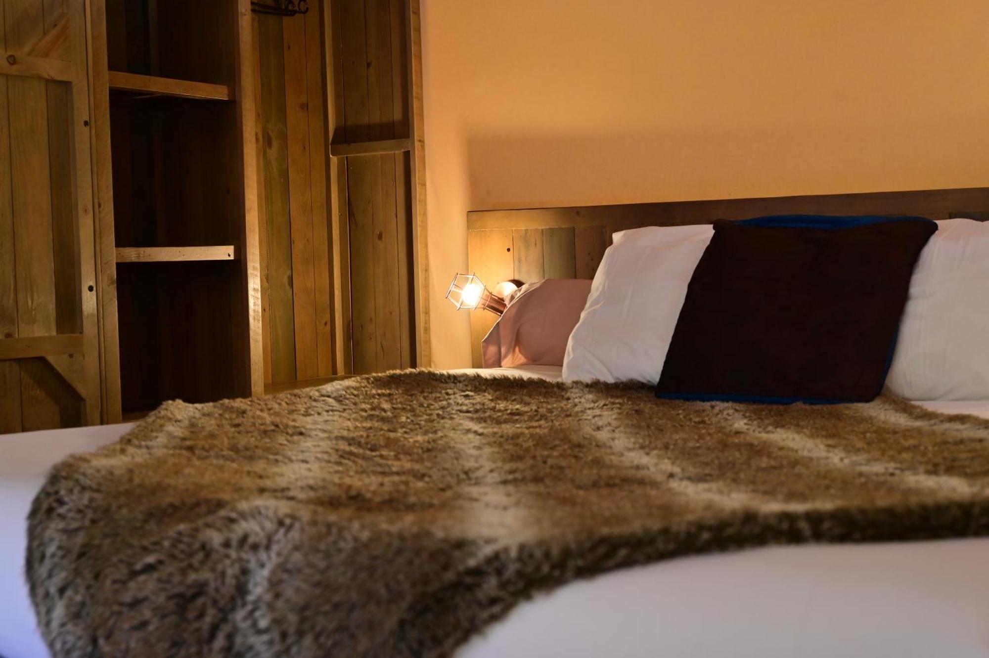 Vallon-Pont-dʼArc Prehistoric Lodge - Adult Only מראה חיצוני תמונה