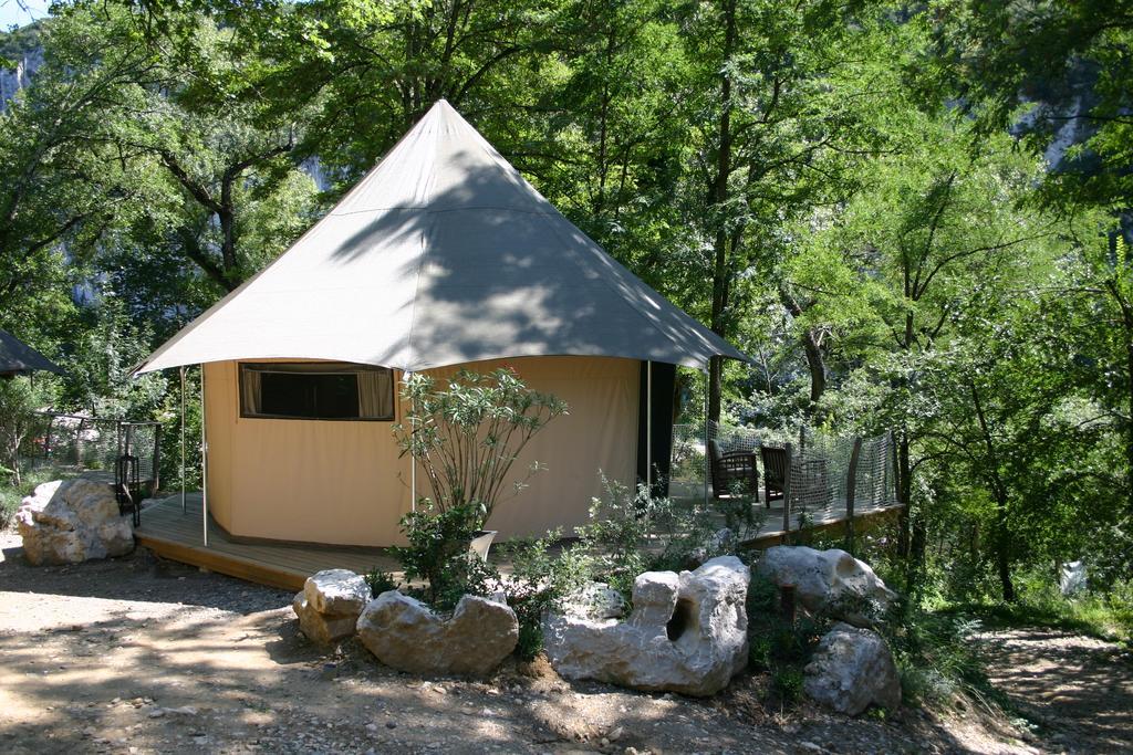 Vallon-Pont-dʼArc Prehistoric Lodge - Adult Only מראה חיצוני תמונה