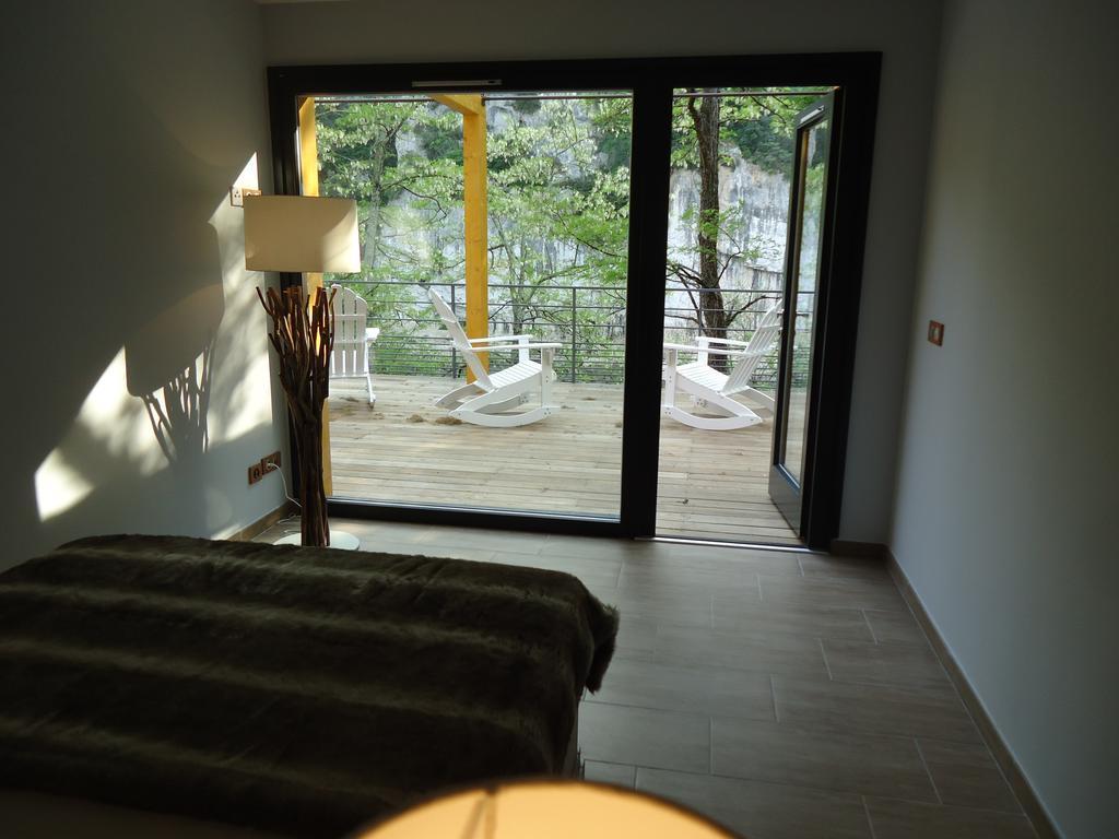Vallon-Pont-dʼArc Prehistoric Lodge - Adult Only מראה חיצוני תמונה