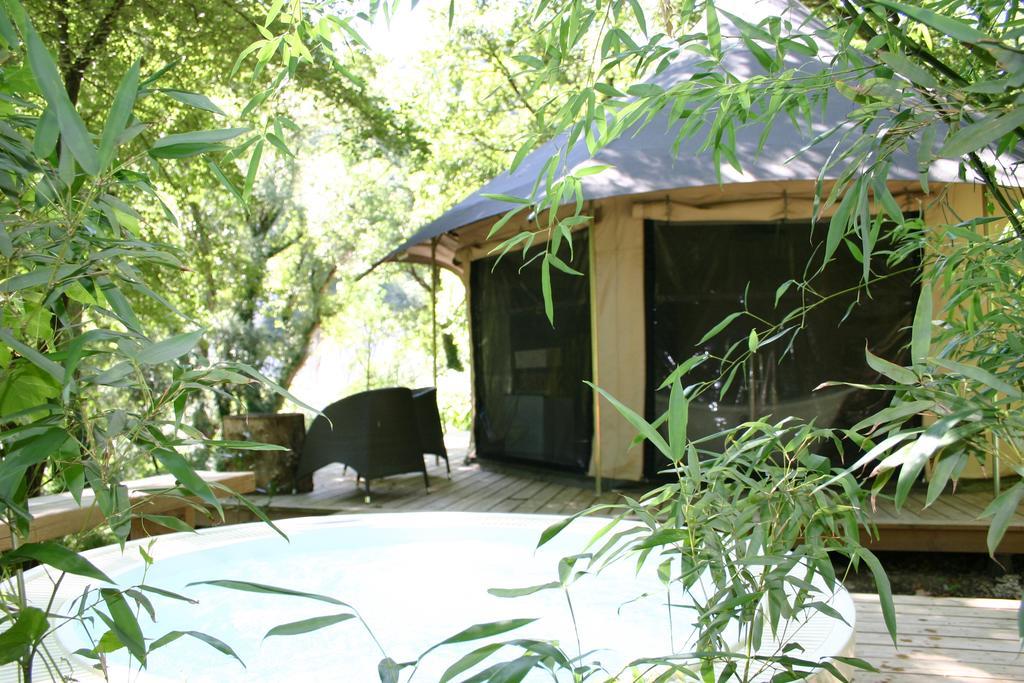 Vallon-Pont-dʼArc Prehistoric Lodge - Adult Only מראה חיצוני תמונה